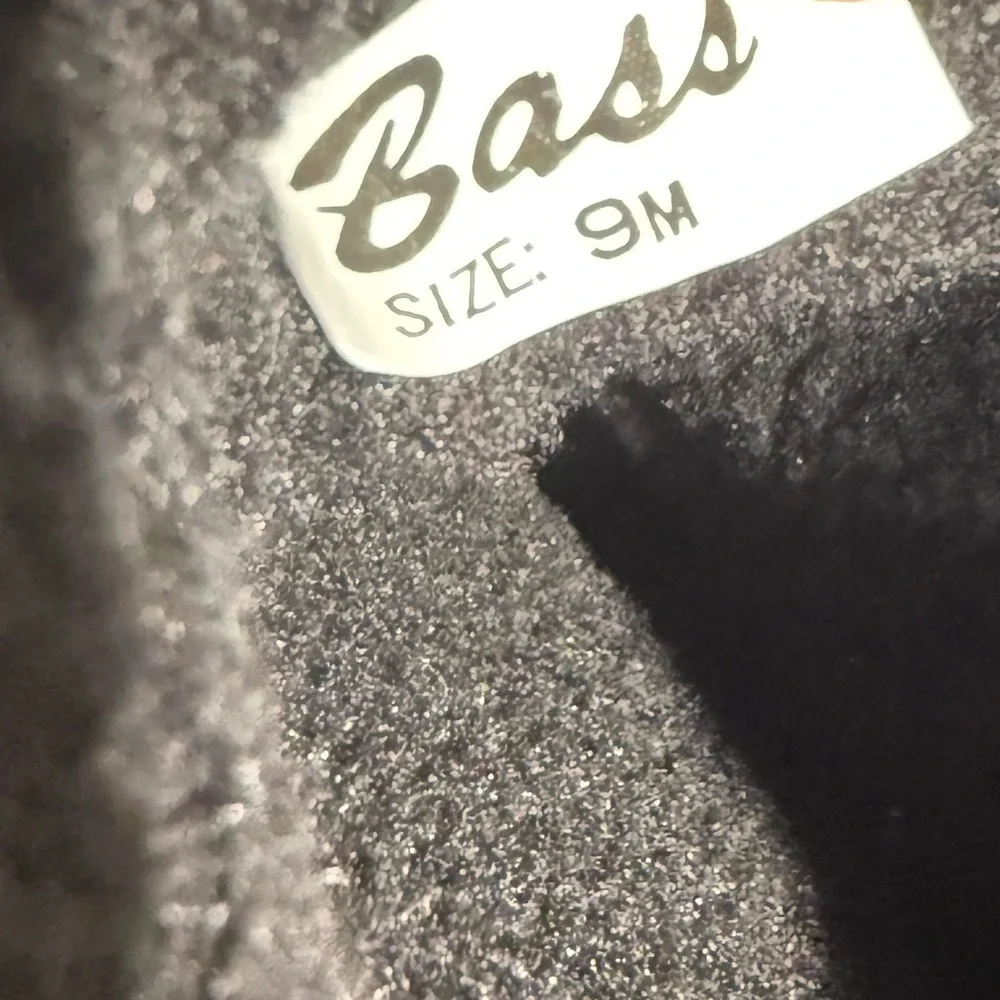 G.H. Bass Women's Leather & Suede Boots Black Fleece Lined Size 9